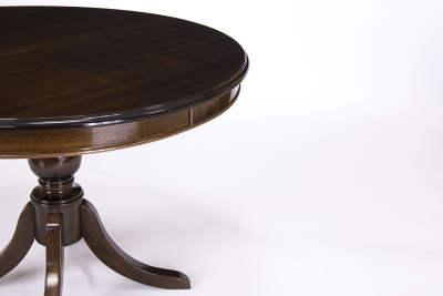 Стол Охта 890. Фото