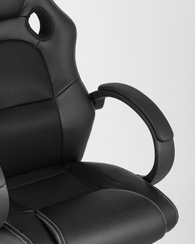 Кресло игровое TopChairs Renegade черное. Фото №11